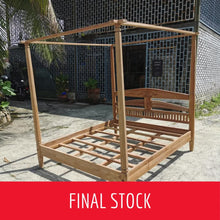 Load image into Gallery viewer, Velden Four Post Bed