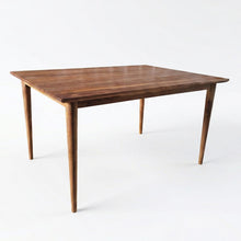 Load image into Gallery viewer, Ramberg Dining Table - display unit (150cm, Smooth)