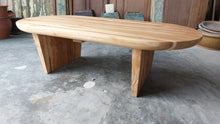 Load image into Gallery viewer, Del Rey Coffee Table