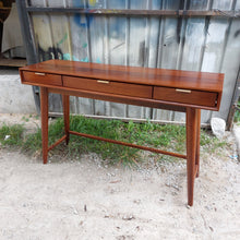 Load image into Gallery viewer, Ramberg Premium Entry Console (raw)