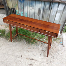 Load image into Gallery viewer, Ramberg Premium Entry Console (raw)