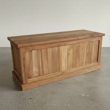 Load image into Gallery viewer, Rustic Storage Trunk