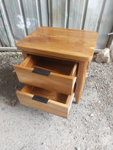 Load image into Gallery viewer, Ramberg Bedside Table type 1