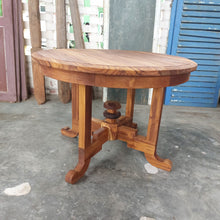 Load image into Gallery viewer, Velden Side Table