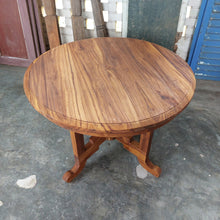 Load image into Gallery viewer, Velden Side Table