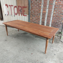 Load image into Gallery viewer, Brighton Dining Table