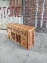 Load image into Gallery viewer, Ornate Entry Console (140cm) Type 2