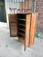 Load image into Gallery viewer, Rustic Shoe Rack Type 2