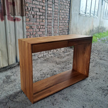 Load image into Gallery viewer, Ramberg Box Entry Console (Varnished)