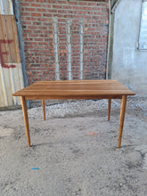 Load image into Gallery viewer, Ramberg Dining Table - display unit (150cm, Smooth)