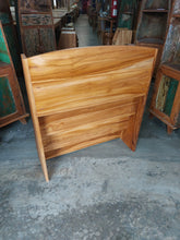 Load image into Gallery viewer, Byron Magazine Rack