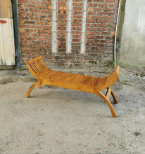 Load image into Gallery viewer, Yuyu Bench (double)