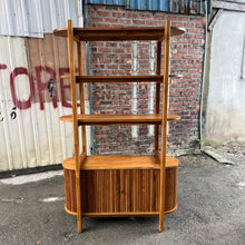 Load image into Gallery viewer, Varamon Shelf Unit (120W x 185H)