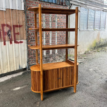 Load image into Gallery viewer, Varamon Shelf Unit (120W x 185H)