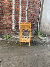 Load image into Gallery viewer, Oriental Pot Stand