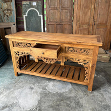 Load image into Gallery viewer, Ornate Entry Console (150cm) type 3