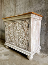 Load image into Gallery viewer, Ornate Cabinet (100cm) Type 1