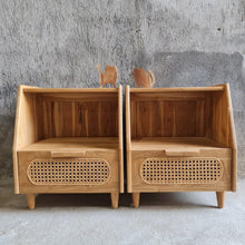 Load image into Gallery viewer, Bingin Bedside Table type 2