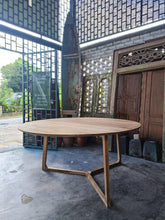 Load image into Gallery viewer, Ramberg Round Dining Table (3 legs)
