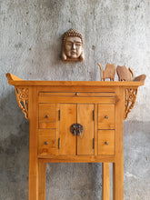 Load image into Gallery viewer, Oriental Entry Console/Altar (80cm)