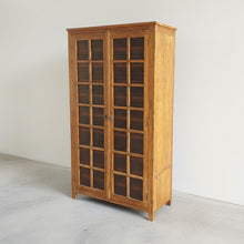Load image into Gallery viewer, Rustic Shoe Cabinet