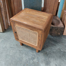 Load image into Gallery viewer, Bingin Bedside Table type 1