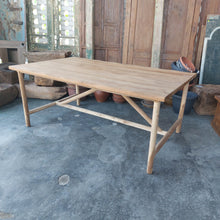 Load image into Gallery viewer, Petani Dining Table