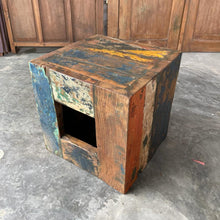 Load image into Gallery viewer, Boat Box Stool