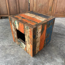 Load image into Gallery viewer, Boat Box Stool