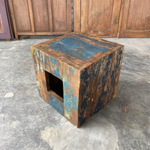 Load image into Gallery viewer, Boat Box Stool