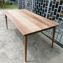 Load image into Gallery viewer, Ramberg Dining Table