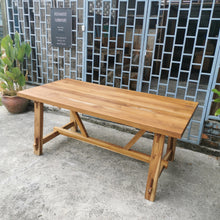 Load image into Gallery viewer, Bondi Dining Table