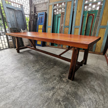 Load image into Gallery viewer, Bondi Dining Table