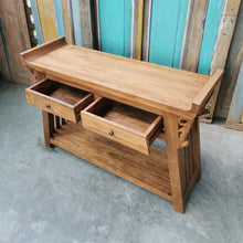 Load image into Gallery viewer, Ornate Entry Console (120cm) type 1