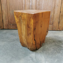 Load image into Gallery viewer, Square Log Stool/Plinth