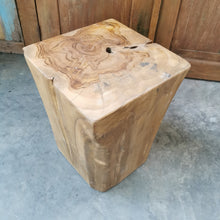 Load image into Gallery viewer, Square Log Stool/Plinth