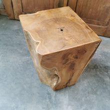 Load image into Gallery viewer, Square Log Stool/Plinth