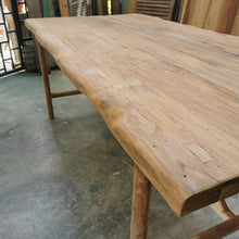 Load image into Gallery viewer, Petani Dining Table