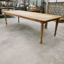 Load image into Gallery viewer, Brighton Dining Table