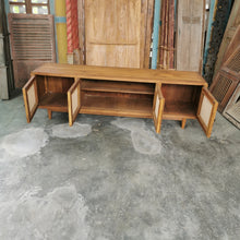 Load image into Gallery viewer, Bingin TV Console Type 3