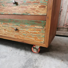 Load image into Gallery viewer, Rustic Dresser (160cm) Type 2