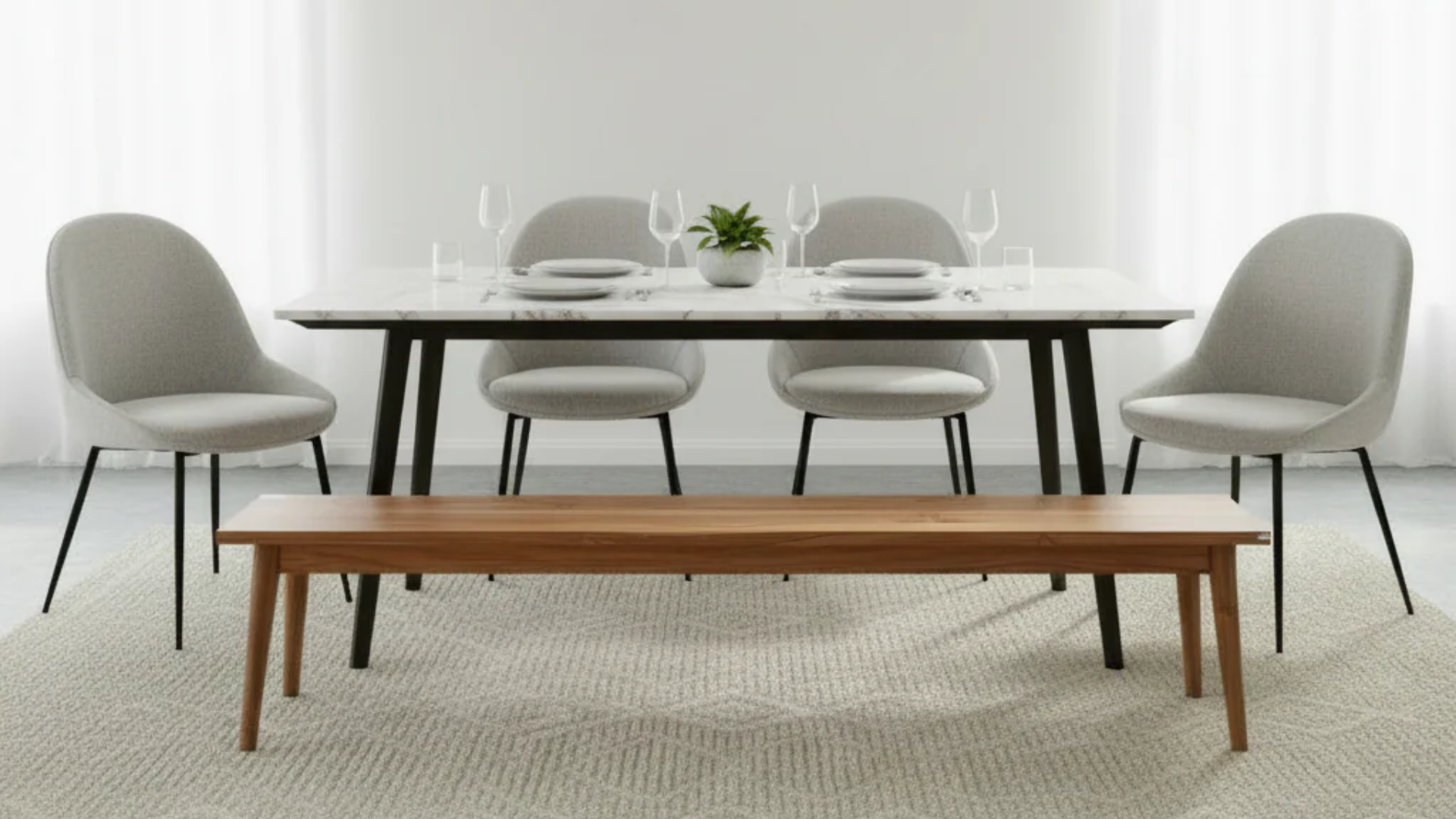 Why Bench Seating Works So Well in Dining Rooms