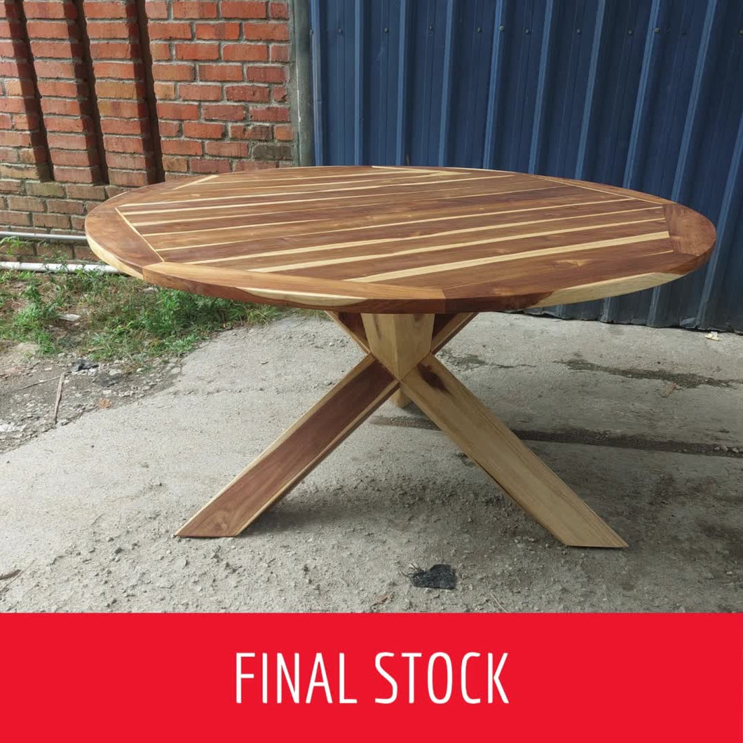 Noosa Round BBQ Table
