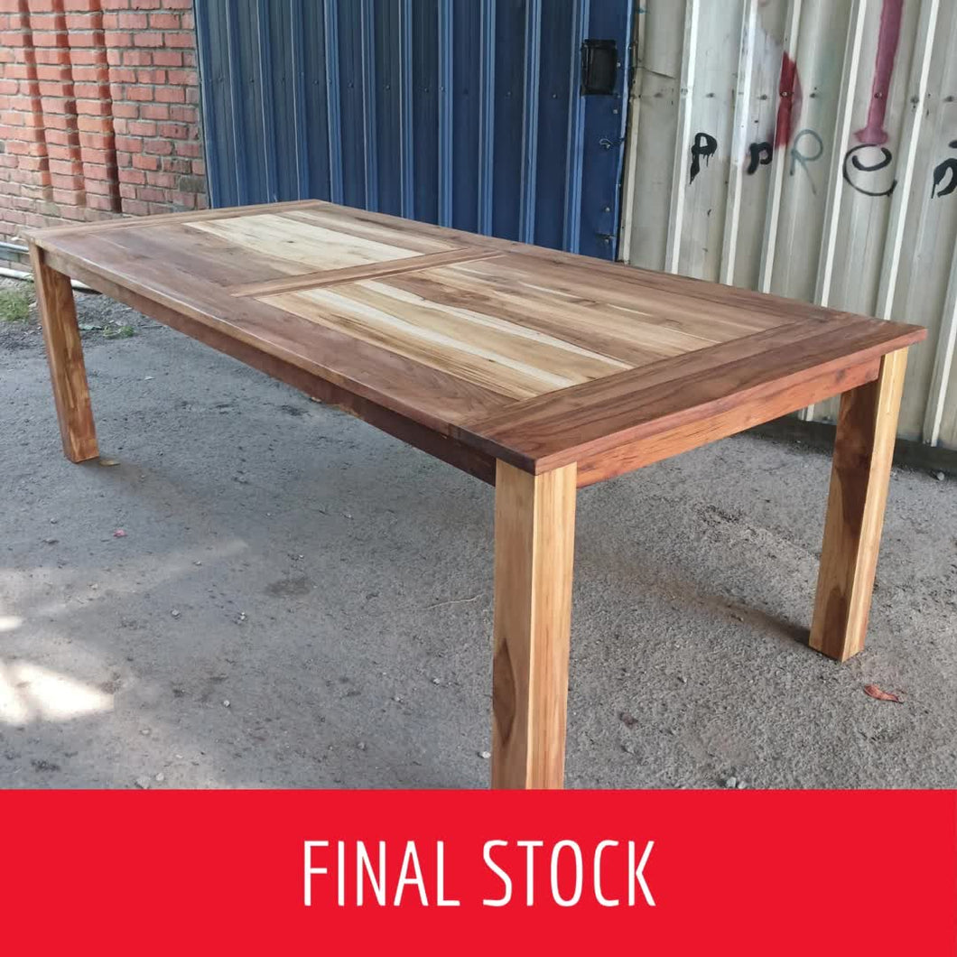 Cancun Dining Table - display unit (240cm)