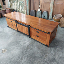Load image into Gallery viewer, Brighton TV Console type #1
