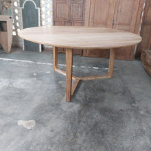 Load image into Gallery viewer, Ramberg Round Dining Table (3 legs)
