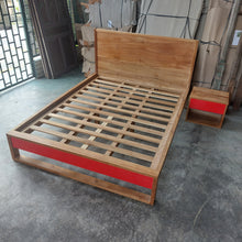 Load image into Gallery viewer, Teak Bed (w. bedside table)
