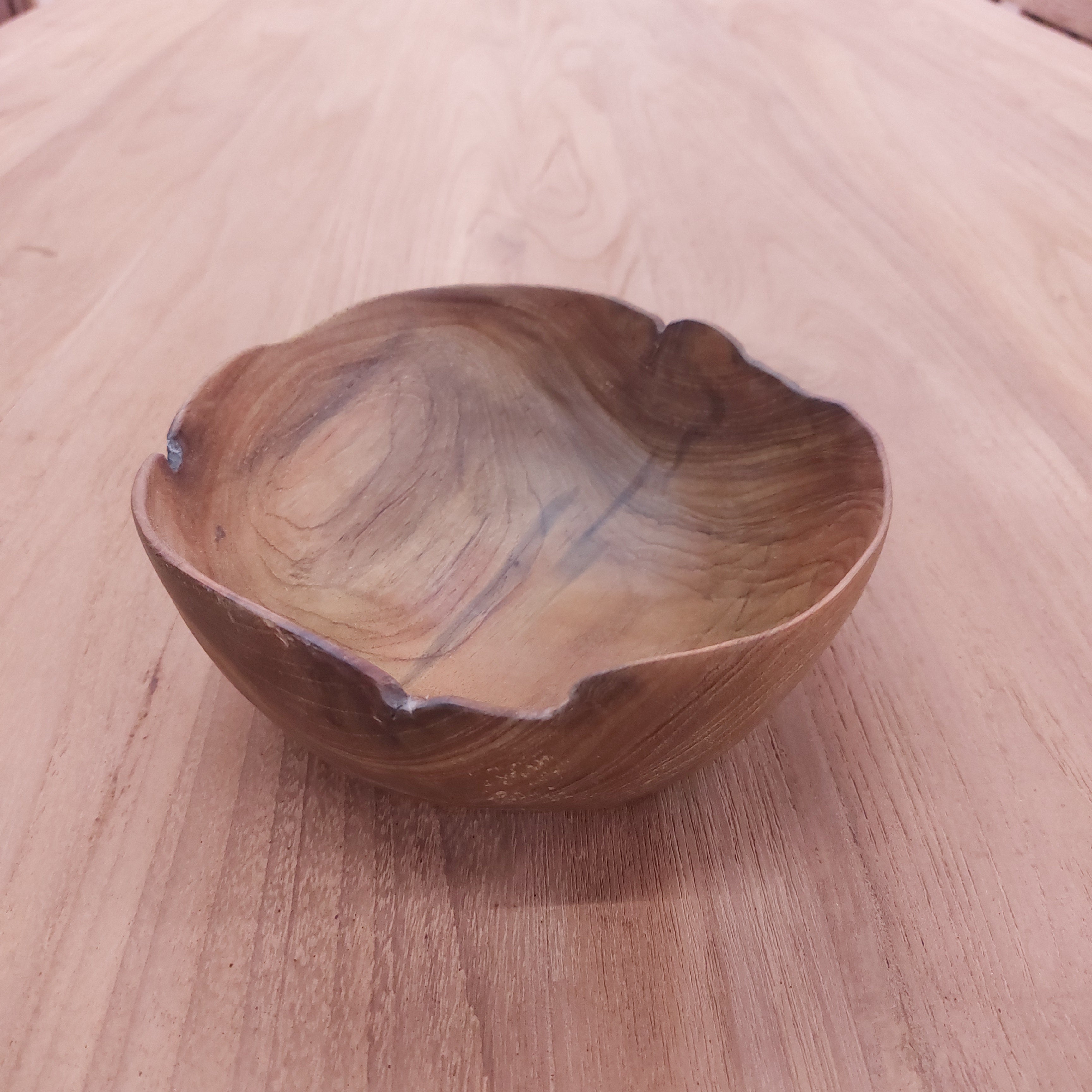 Live Edge Teak Bowls (thin)