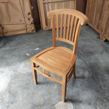 Load image into Gallery viewer, Banteng Chair
