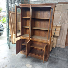 Load image into Gallery viewer, Noosa Buffet and Hutch - display unit
